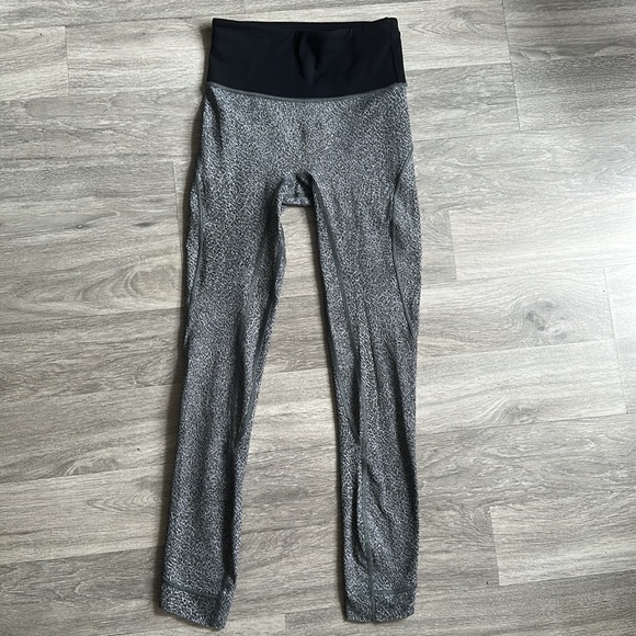 Lululemon Run The Day 7/8 Tight - Picture 4 of 6